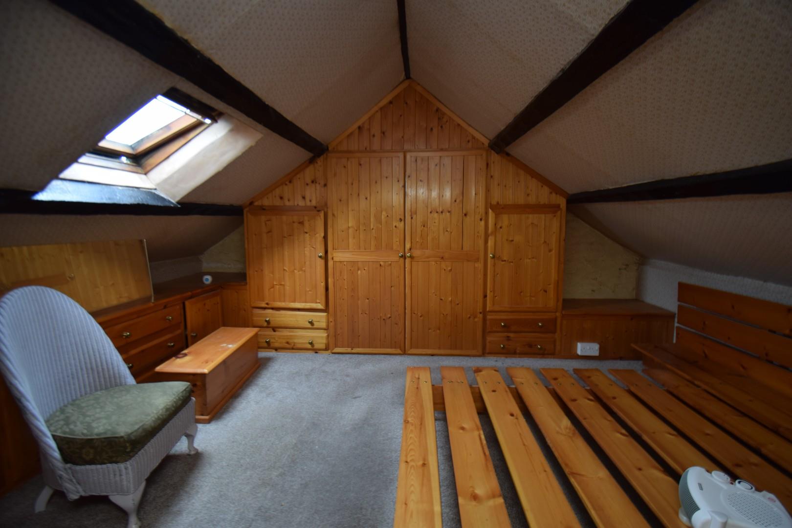 Attic Room 1.JPG